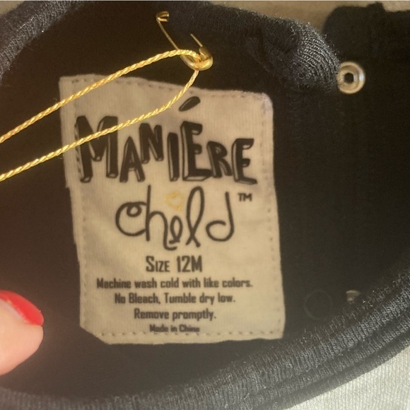 Maniere Euro Footed Onesie 12 month NWT - Picture 3 of 6